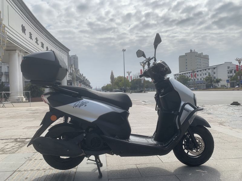 二手建设雅马哈旭鹰125