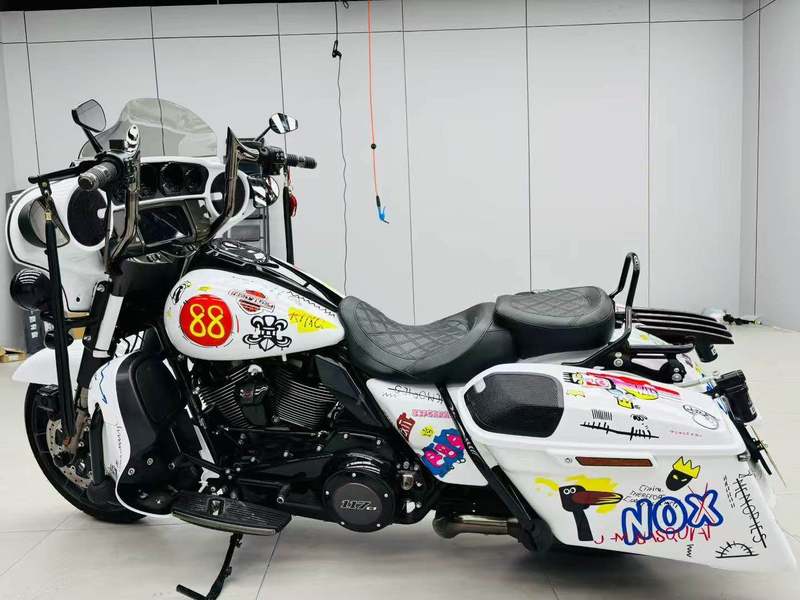 二手哈雷戴维森大道滑翔 Street Glide