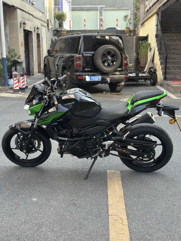 二手川崎Z400