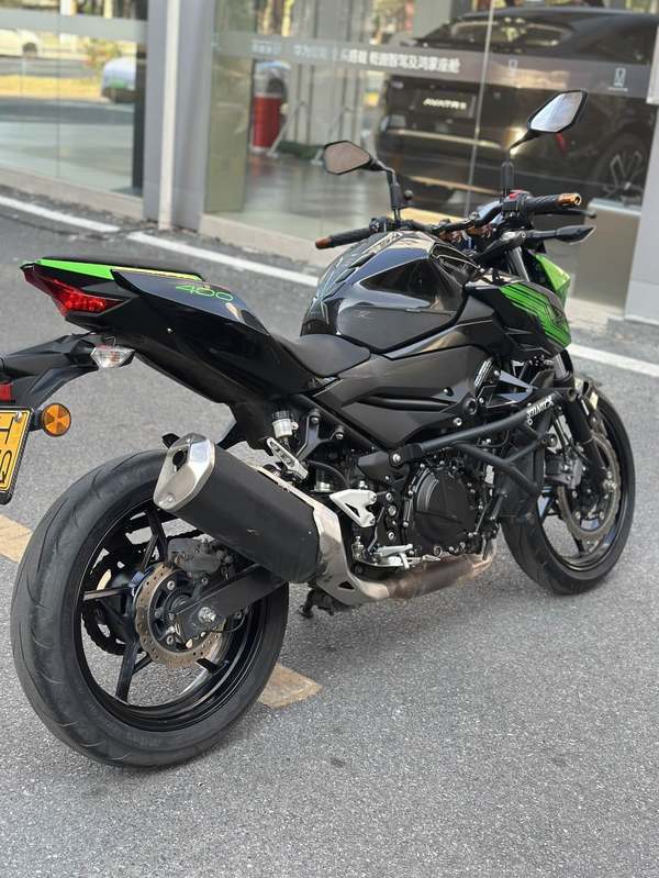 二手川崎Z400