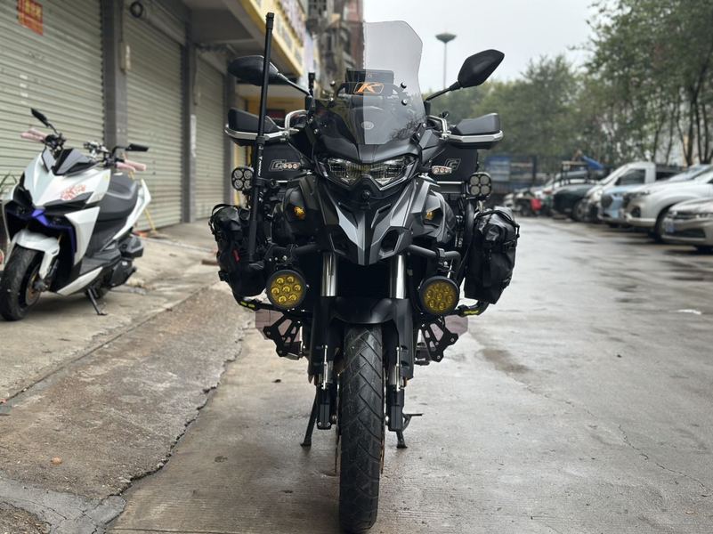 二手贝纳利TRK552