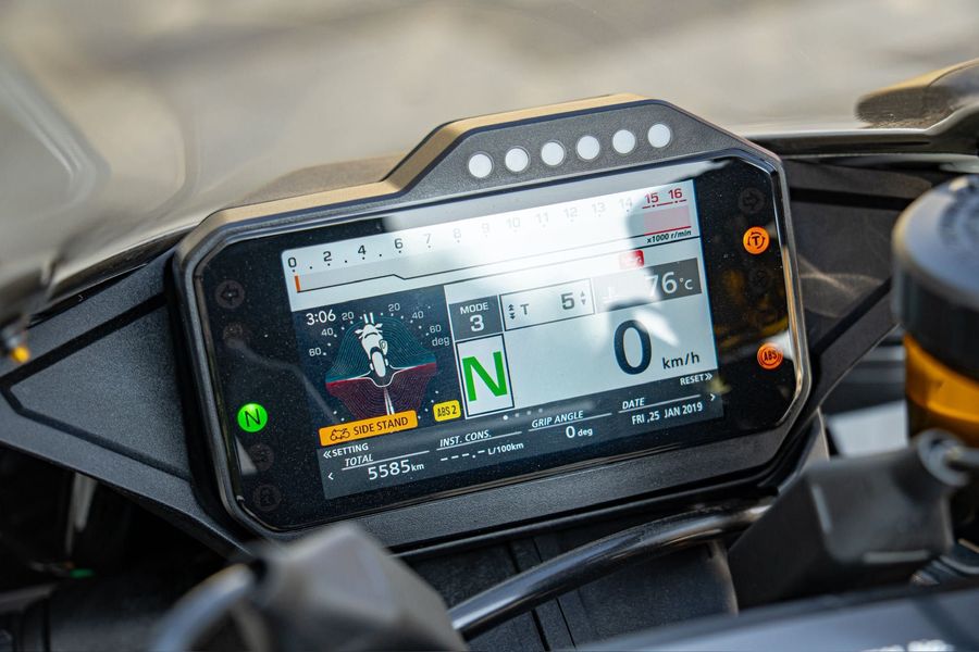 二手本田CBR 1000 RR-R