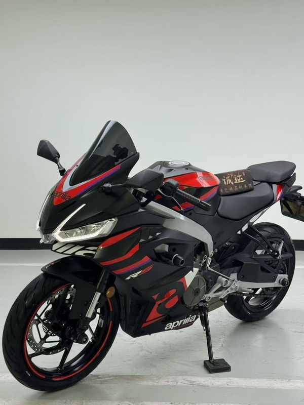 二手阿普利亚RS 457