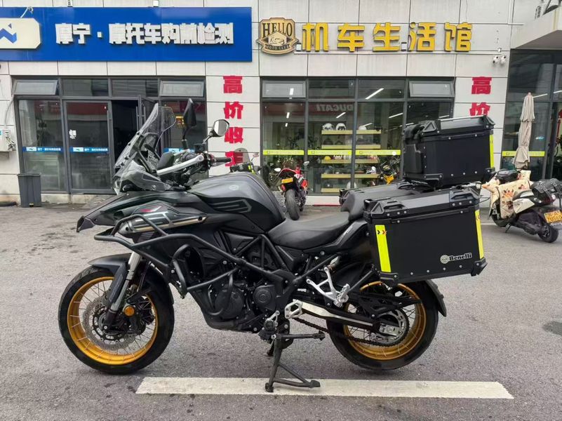 二手贝纳利TRK552