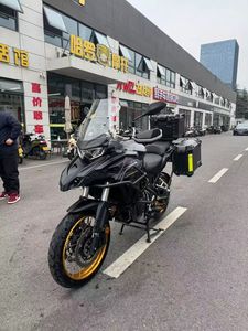 二手贝纳利TRK552