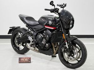 二手凯旋Trident 660