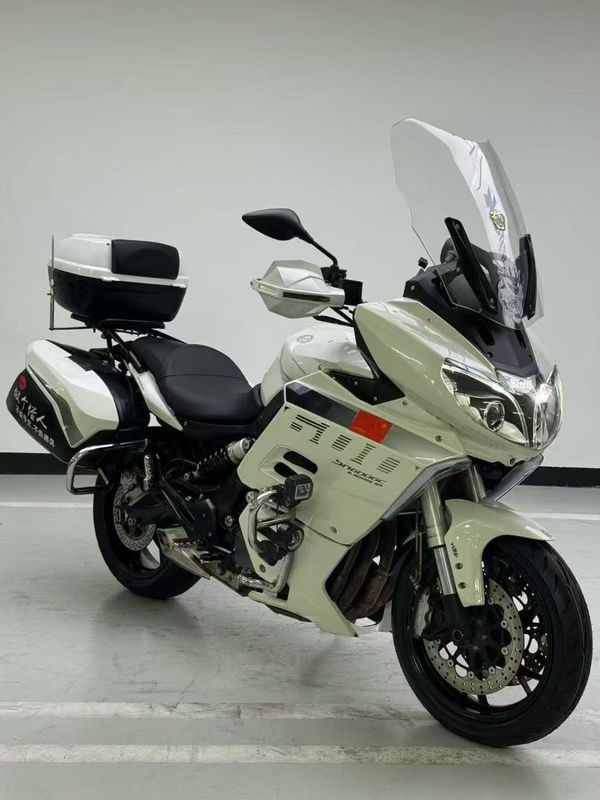 二手贝纳利600GC