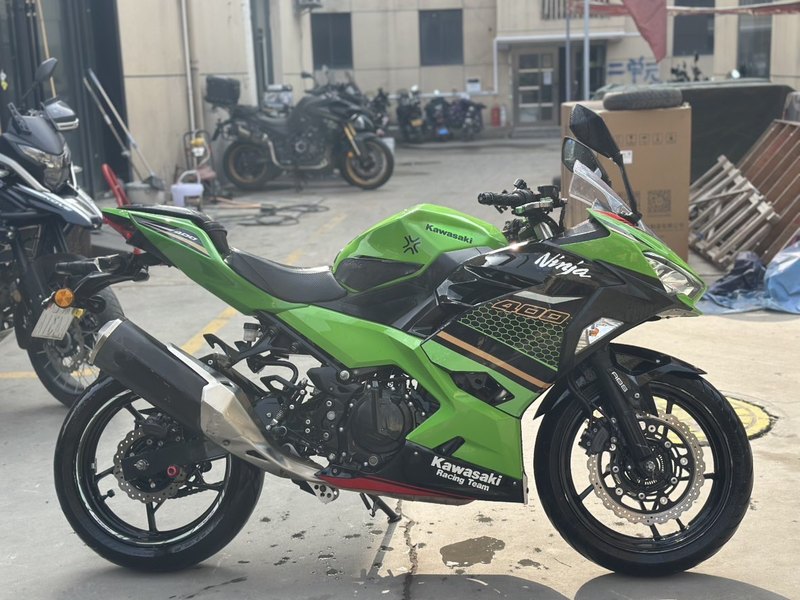 二手川崎Ninja 400