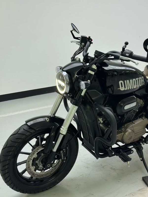 二手QJMOTOR闪300