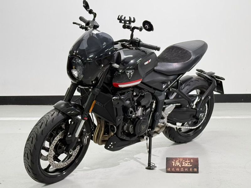 二手凯旋Trident 660