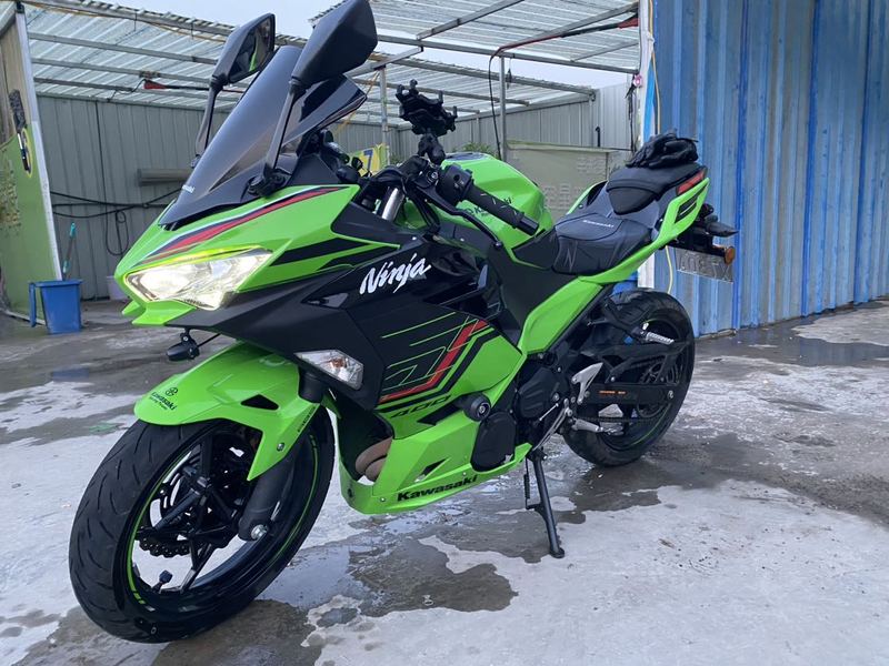 二手川崎Ninja 400