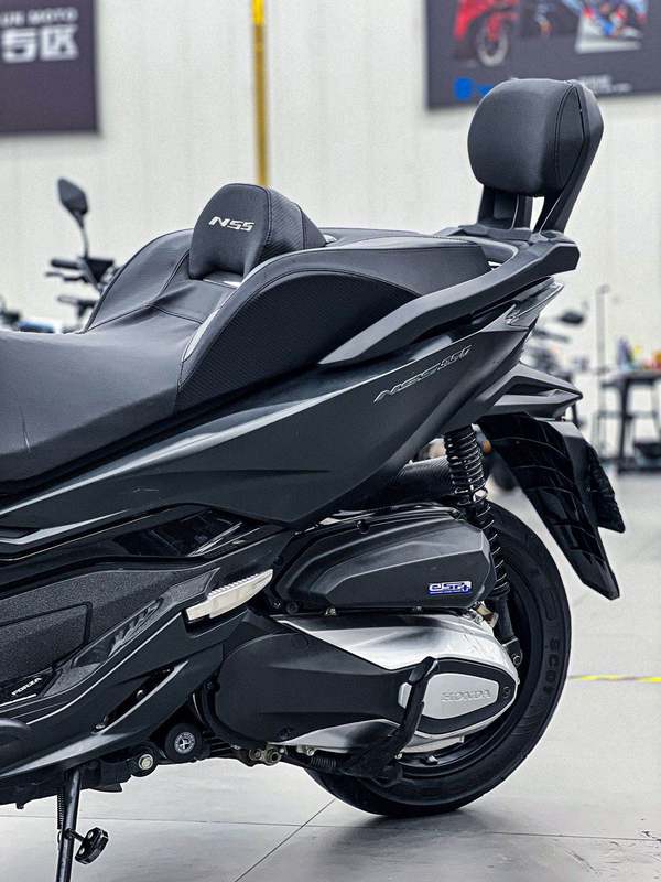 二手本田NSS350(进口)