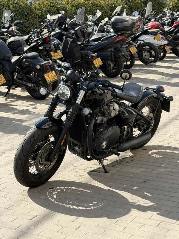 二手凯旋Bonneville Bobber