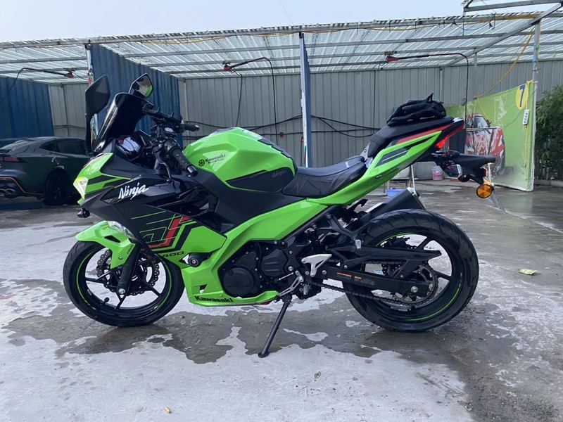 二手川崎Ninja 400
