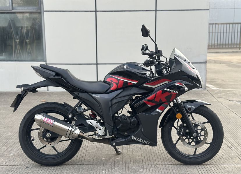 二手济南铃木极客飒 Gixxer 155