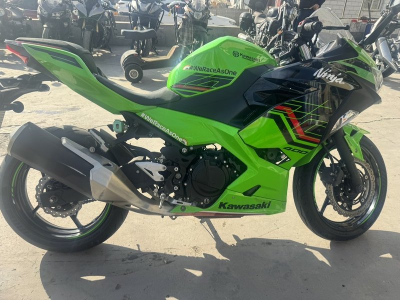 二手川崎Ninja 400