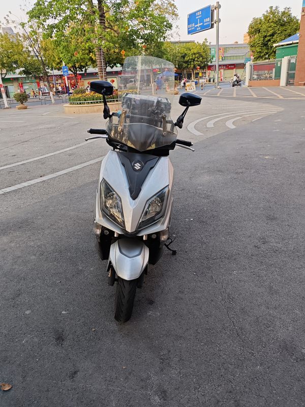 二手济南铃木UY125