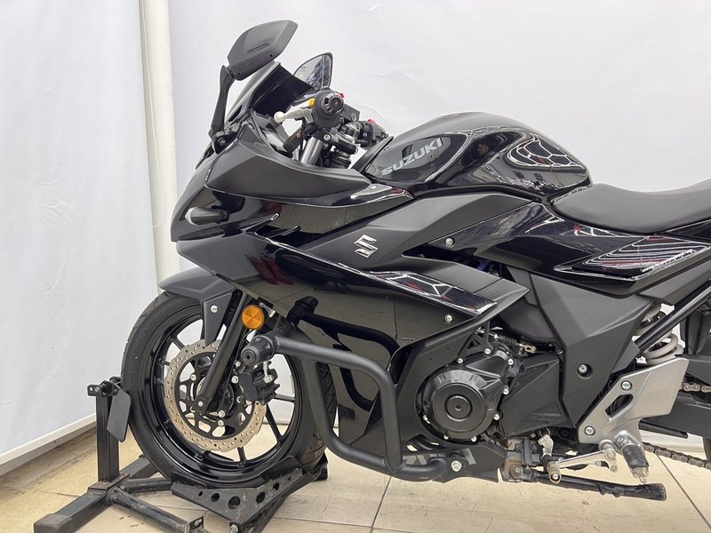 二手豪爵铃木GSX250R
