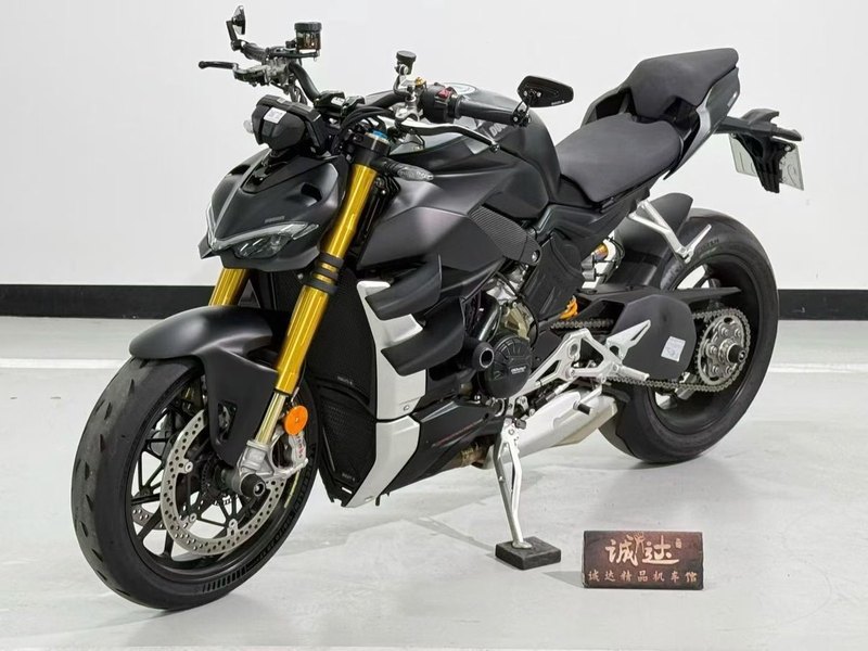 二手杜卡迪Street Fighter V4