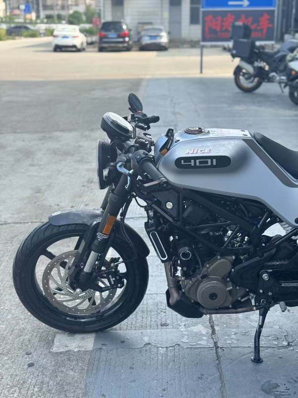 二手HUSQVARNA白箭 401