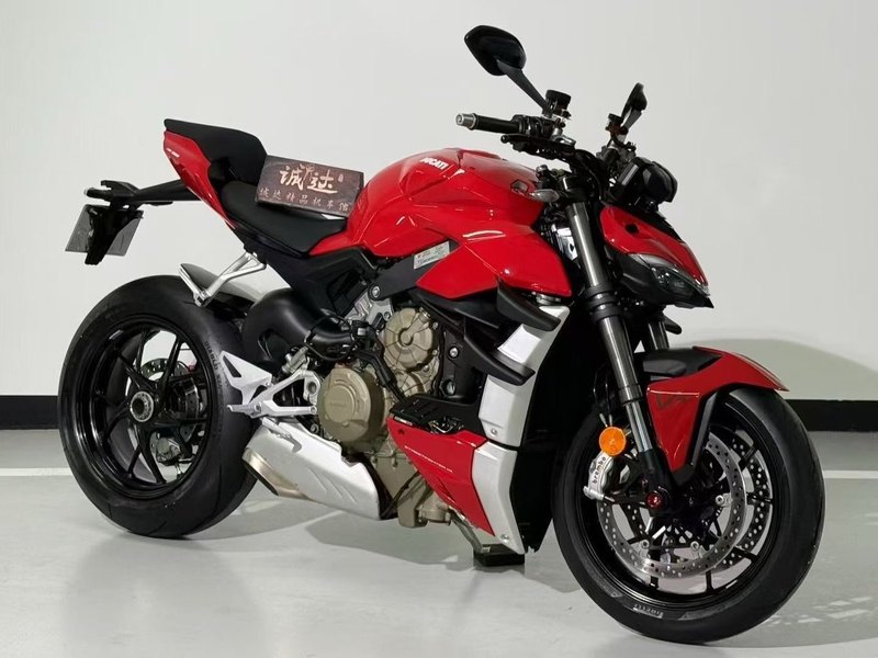 二手杜卡迪Street Fighter V4