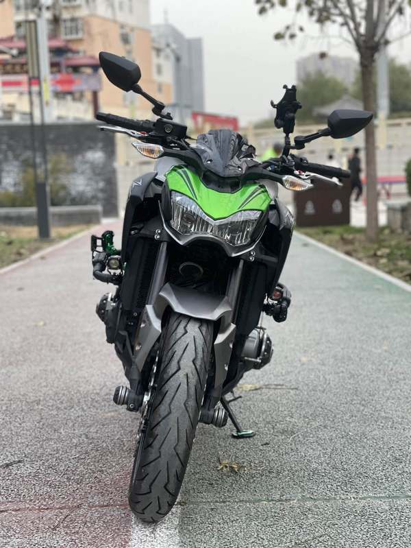 二手川崎Z900