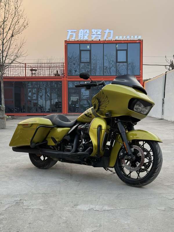 二手哈雷戴维森公路滑翔 Road Glide