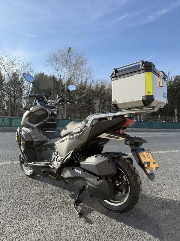 二手三阳哈士奇 Husky ADV150