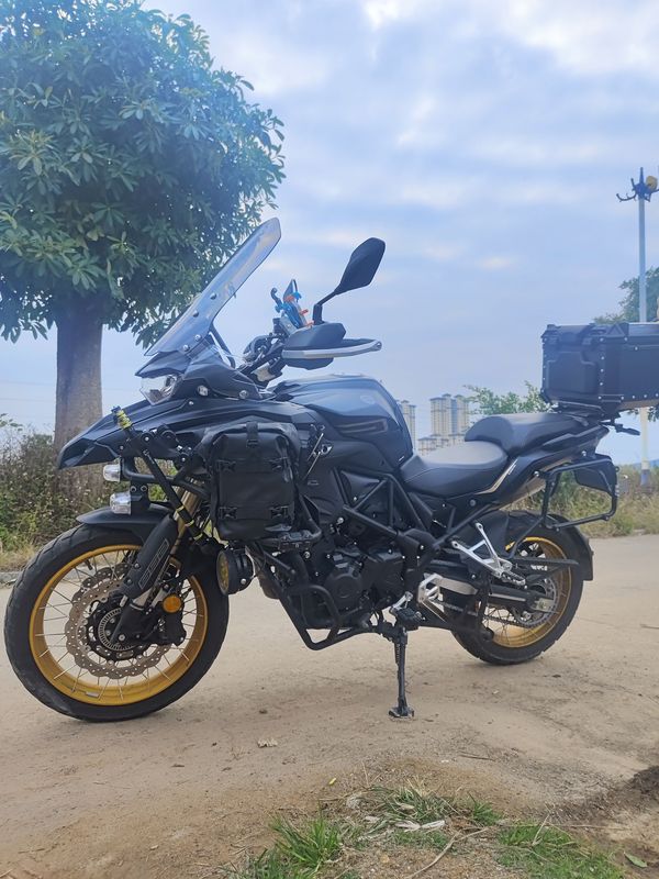 二手贝纳利TRK552