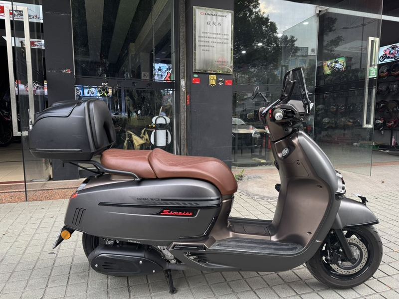 二手维多利亚Sixties 250Si