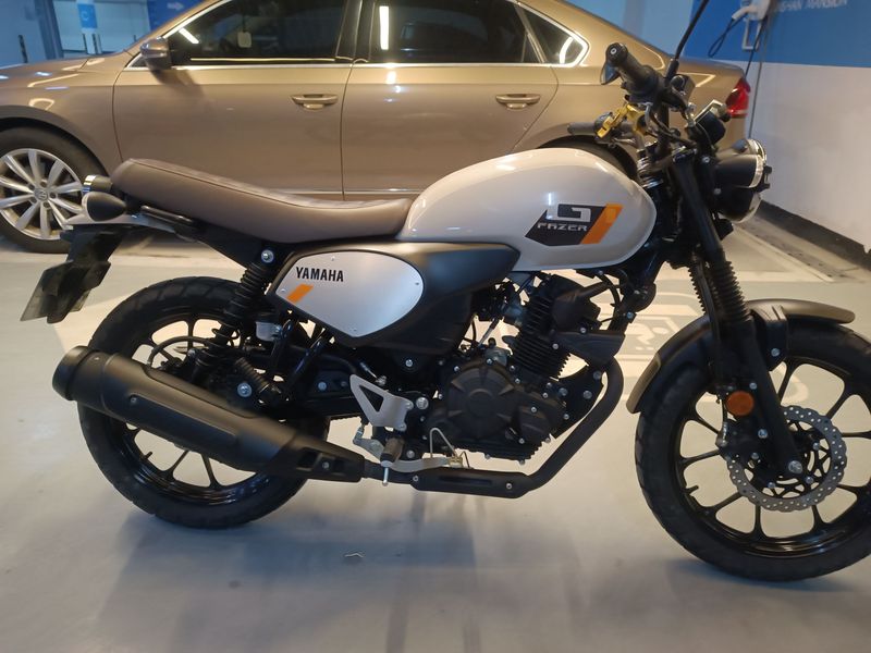 二手建设雅马哈GT150 Fazer