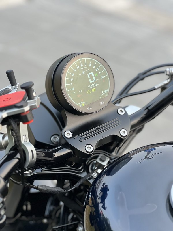 二手香帅硬汉 宽胎