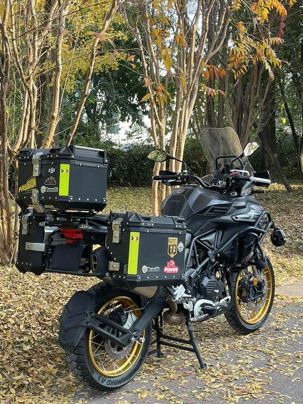 二手贝纳利TRK552