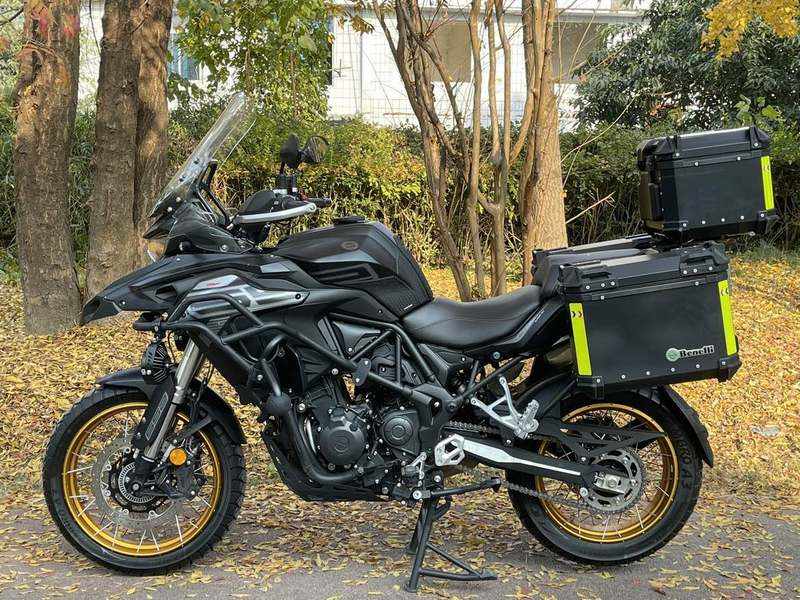 二手贝纳利TRK552