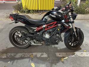 二手贝纳利蓝宝龙 BN302S