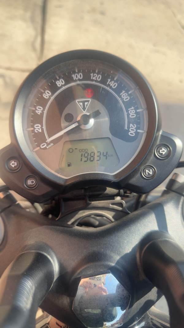 二手凯旋Bonneville Bobber