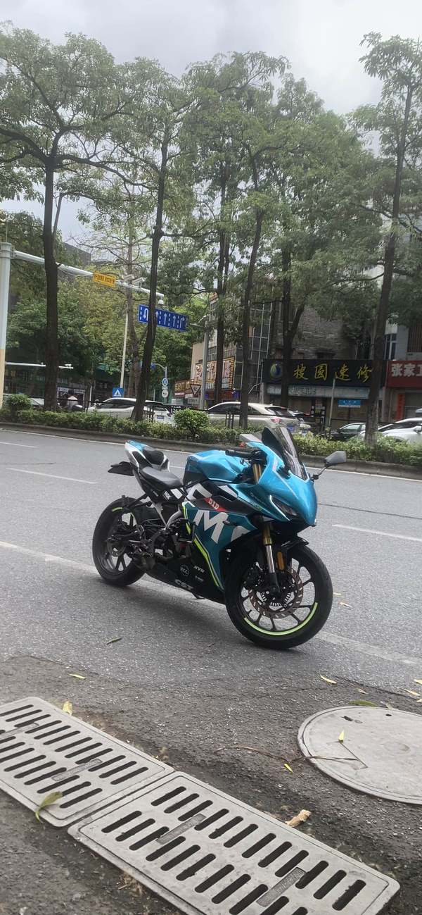 二手春风250SR