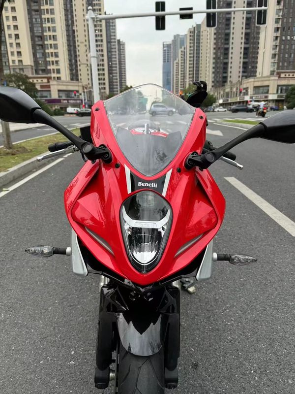 二手贝纳利龙卷风 Tornado 252R