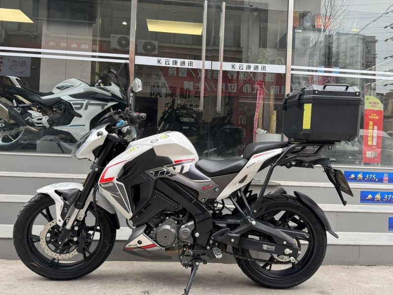 二手贝纳利小迅龙 BN150S