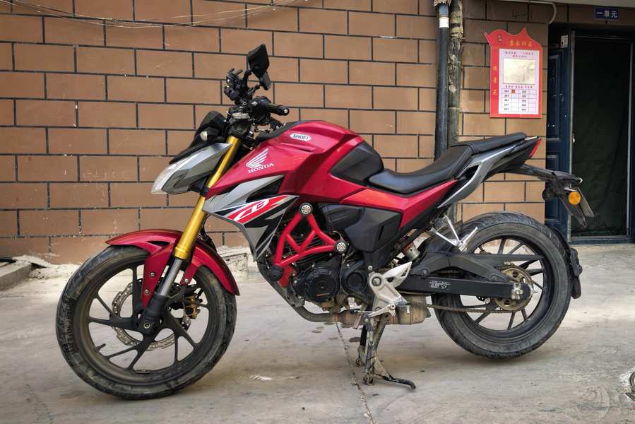 二手五羊本田CB190R 暴锋眼