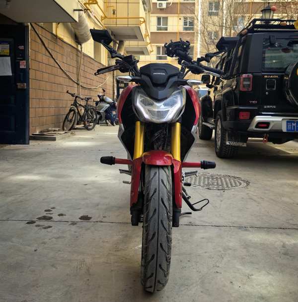 二手五羊本田CB190R 暴锋眼