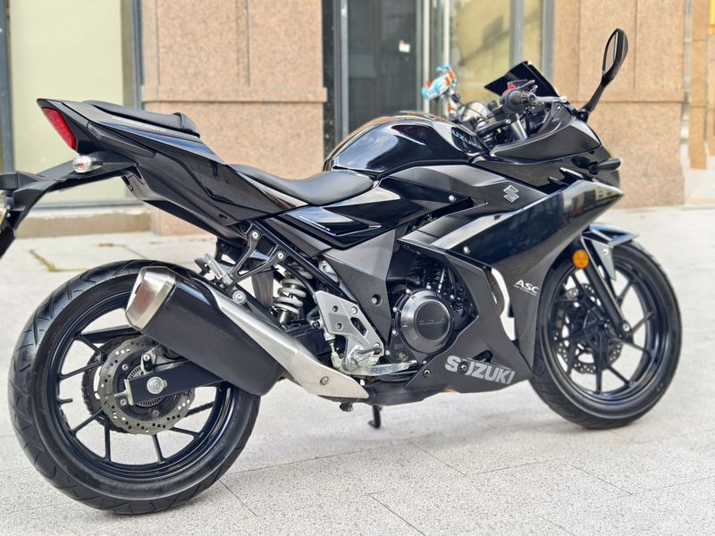 二手豪爵铃木GSX250R