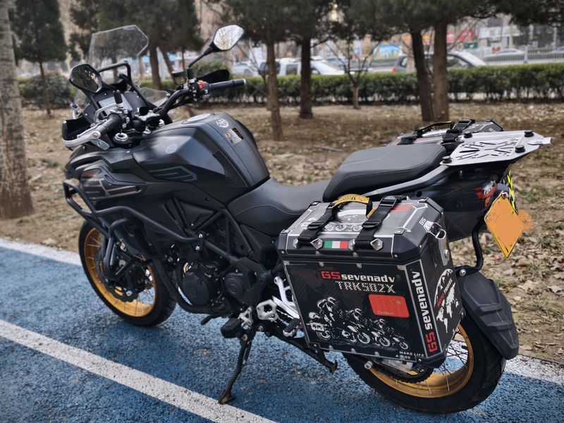 二手贝纳利TRK552