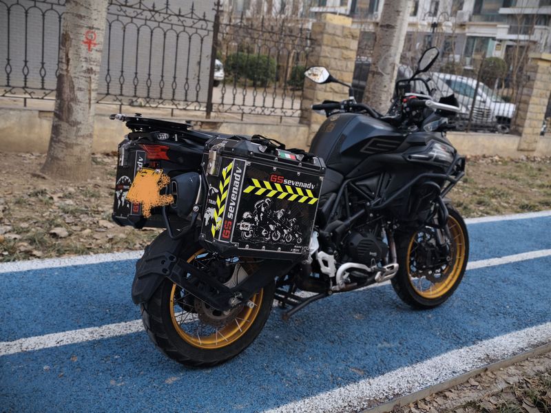 二手贝纳利TRK552