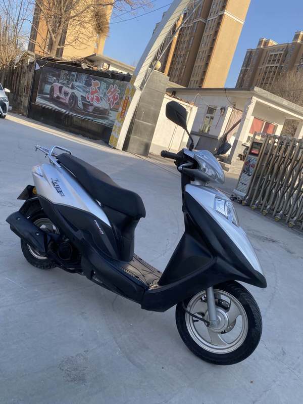 二手五羊本田SCR 喜鲨125