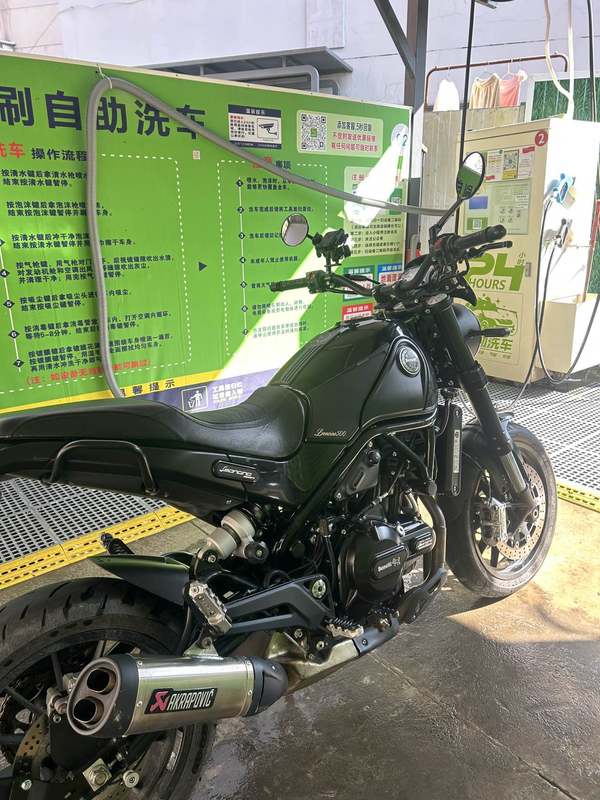 二手贝纳利幼狮 Leoncino 500