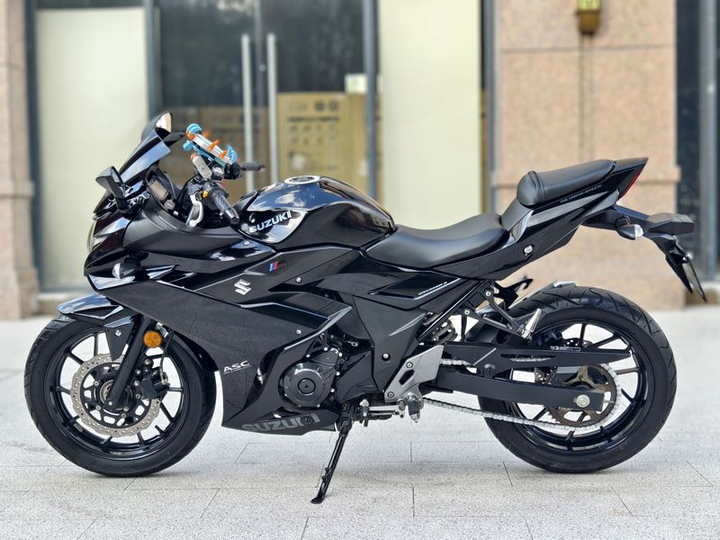二手豪爵铃木GSX250R