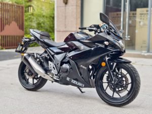 二手豪爵铃木GSX250R