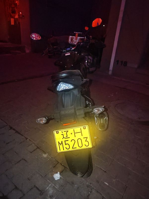 二手济南铃木极客飒 Gixxer 155 NK