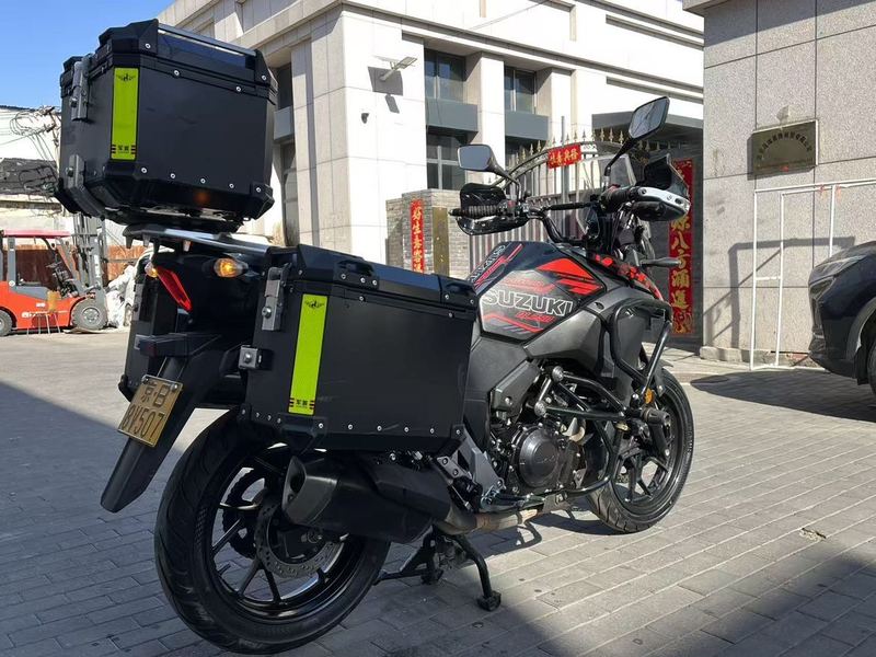 二手豪爵铃木DL250